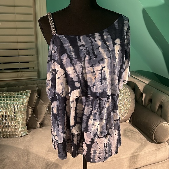 INC international Concepts top - Picture 9 of 13